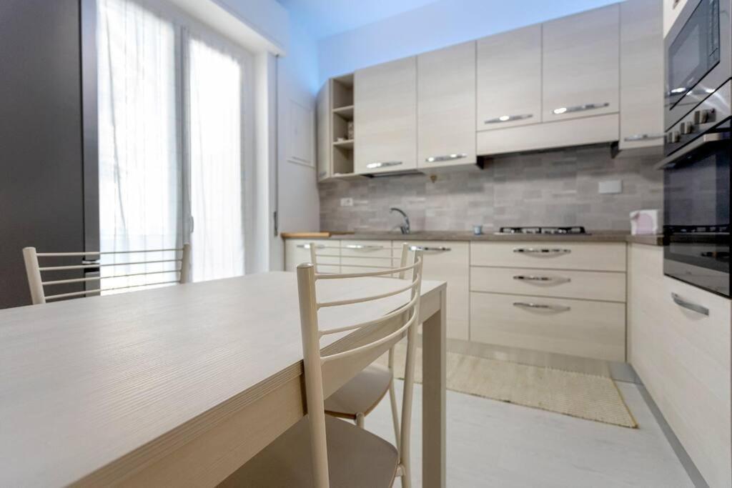 La Reggia Del Mar - Genova Sturla, Mare E Gaslini Apartment Bagian luar foto